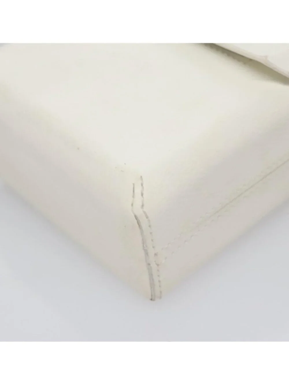 Authentic LOUIS VUITTON Damie Grasset Marty Pochette Shoulder Bag White LV
